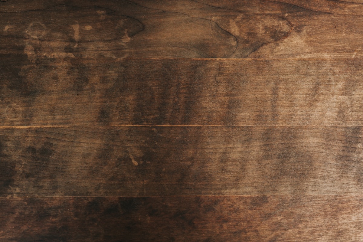 Mahogany Teakwood Men-Type Men